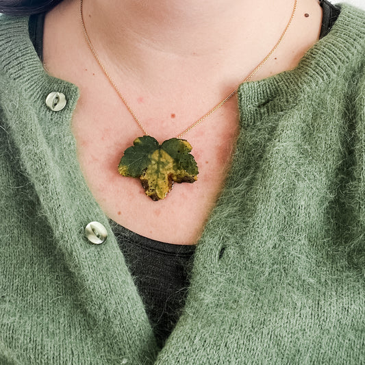 HØSTBLAD smykke av ekte tørket blad, 925 sølvkjede