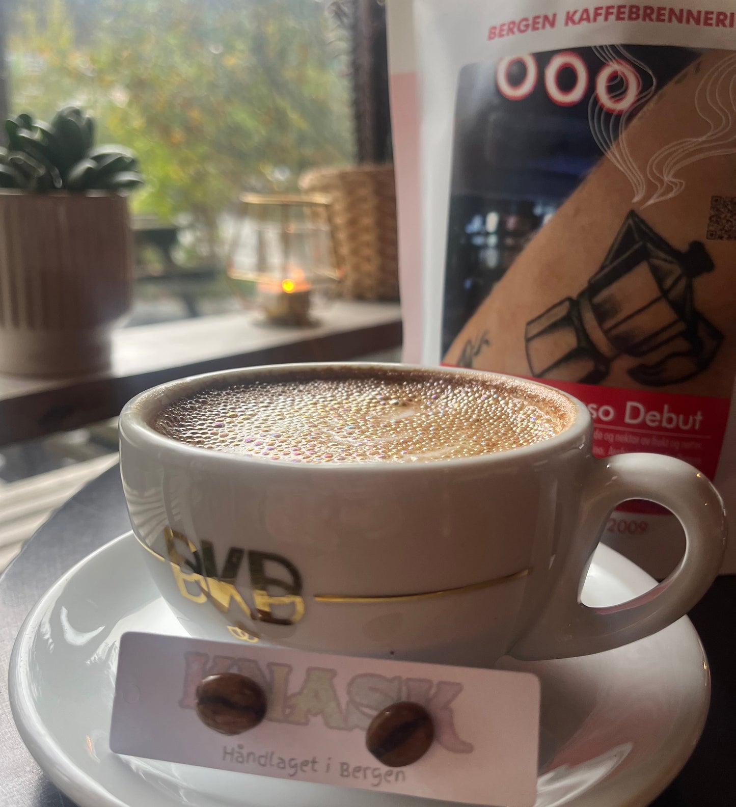 BKB kaffe øredobber, ekte kaffebønner, ørestift med lås