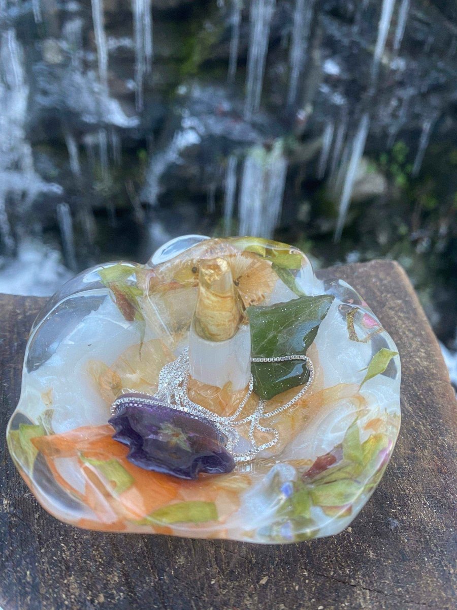 Blomsterbad ringholder, ekte tørkede blomster i epoxy resin kunstharpiks - KNASK