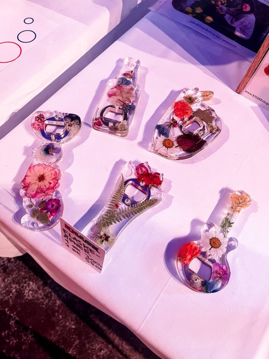 BLOMSTERKUNST flaskeåpner, ekte tørkede blomster - KNASK