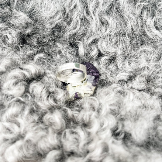 GLAMOUR FIOL ring, tørket stemorsblomst, justerbar - KNASK