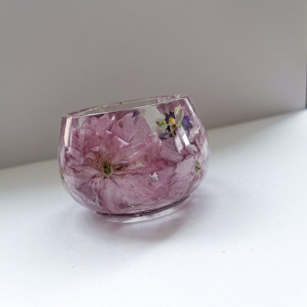 KIRSEBÆRBLOMST oppbevaringskopp, ekte 3D - tørkede blomster - Interiør KNASK