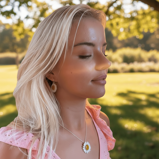 MARGERITT blomstersmykke og øredobber, ekte tørket blomst - Blomstersmykke KNASK