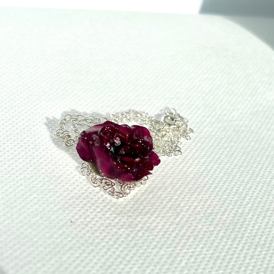 NessaRose blomstersmykke, 3D-tørket blomst, forgyllet messing eller sølvkjede - KNASK