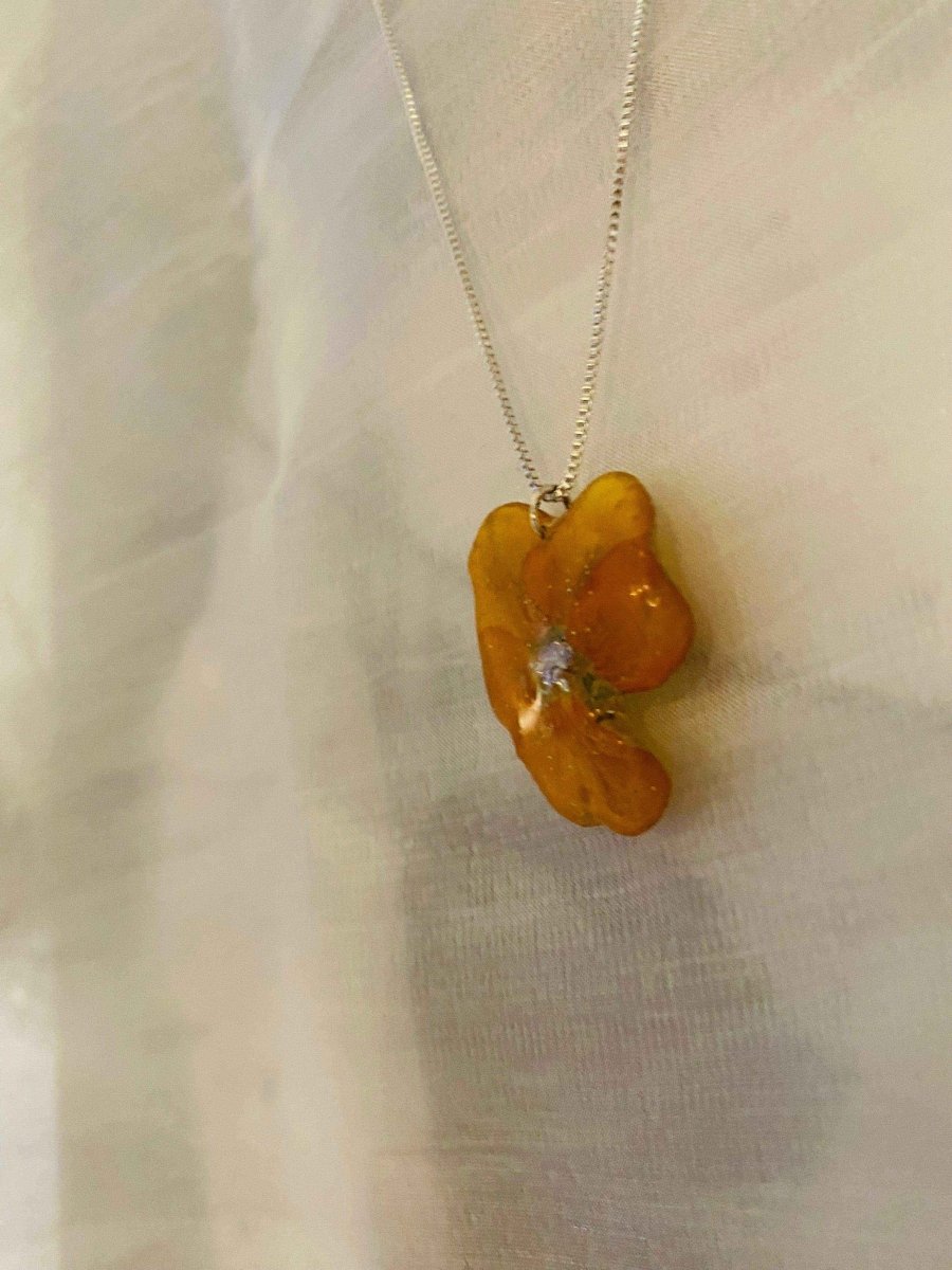 Orange fiol-smykke, ekte stemorsblomst, 925 sølvkjede - KNASK