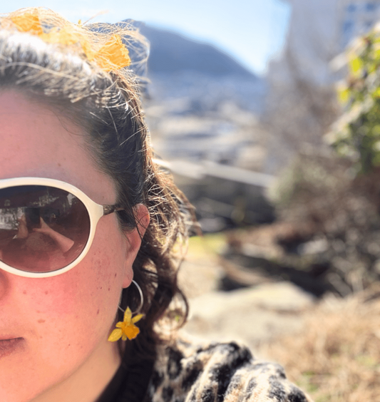 Påskelilje mini øredobber, 925 sølv - KNASK