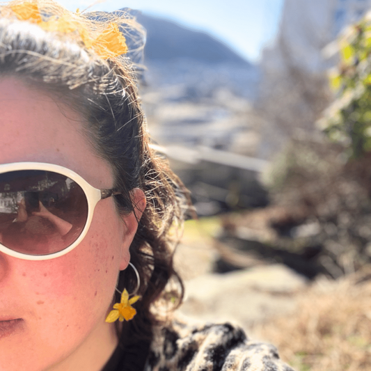 Påskelilje mini øredobber, 925 sølv - KNASK