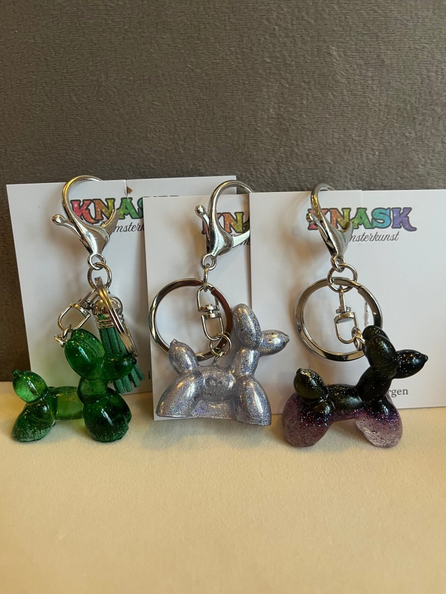 PUDDEL nøkkelring - glitrende kundtharpiks - Interiør KNASK