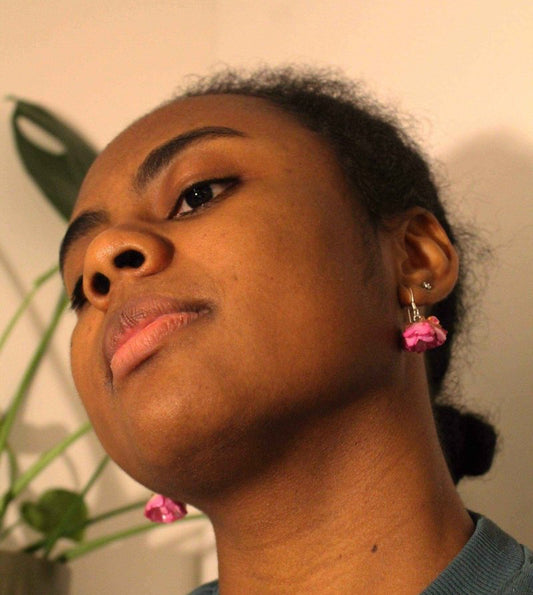 ROSA BUSKROSER øredobber, nedover, 3D-tørkede blomster, 925 sølv - KNASK