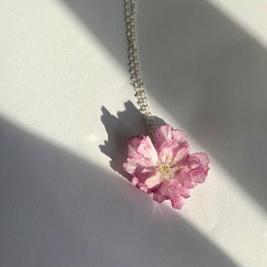 KIRSEBÆRBLOMST skulpturer, 3D-tørket blomst (kundedesign) - KNASK