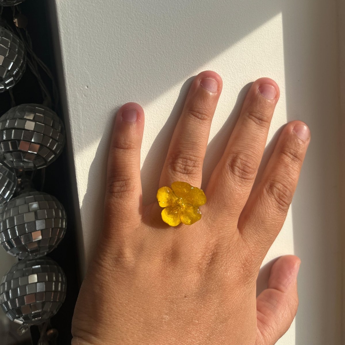 SMØRBLOMST ring, justerbar, voksen - Ringer KNASK