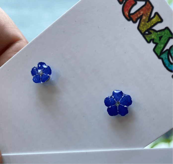 VÅRKJÆRMINNE øredobber, ekte tørkede blomster - Øredobber KNASK