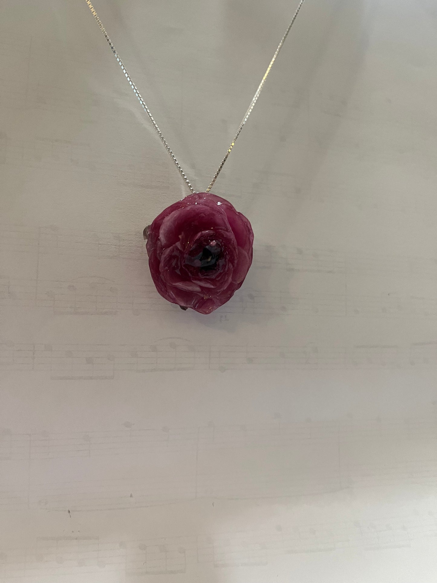 RANUKKEL blomstersmykke, sølvkjede