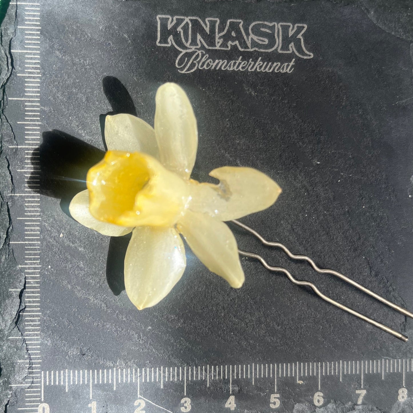 PÅSKELILJE hårpynt - ekte tørket blomst, hårnål eller hårspenne
