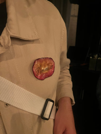 POMMELIER brosje - ekte tørket eple, med eller uten gravert tekst