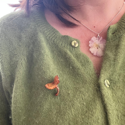 KANTARELL brosje pins, ekte 3D-tørket sopp