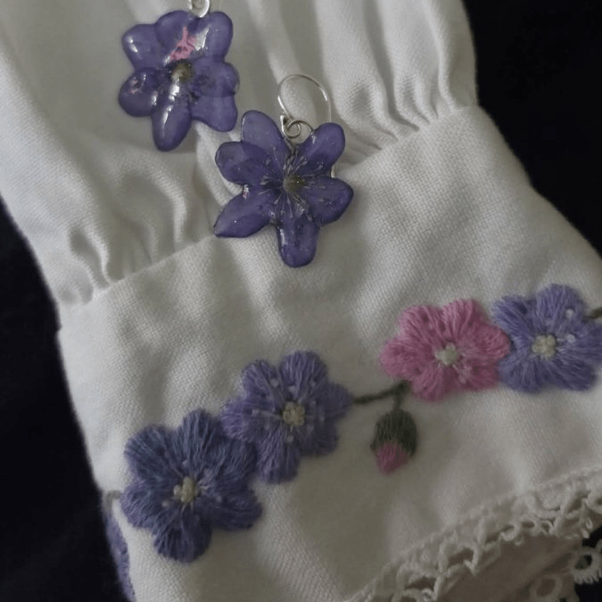 BLÅVEIS øredobber - ekte tørkede blomster - Øredobber KNASK