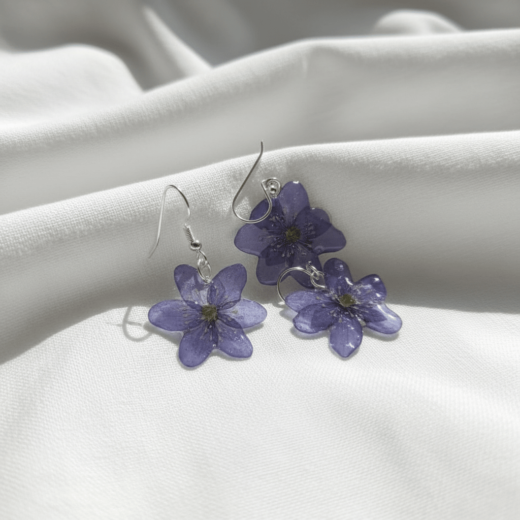 BLÅVEIS øredobber - ekte tørkede blomster - Øredobber KNASK