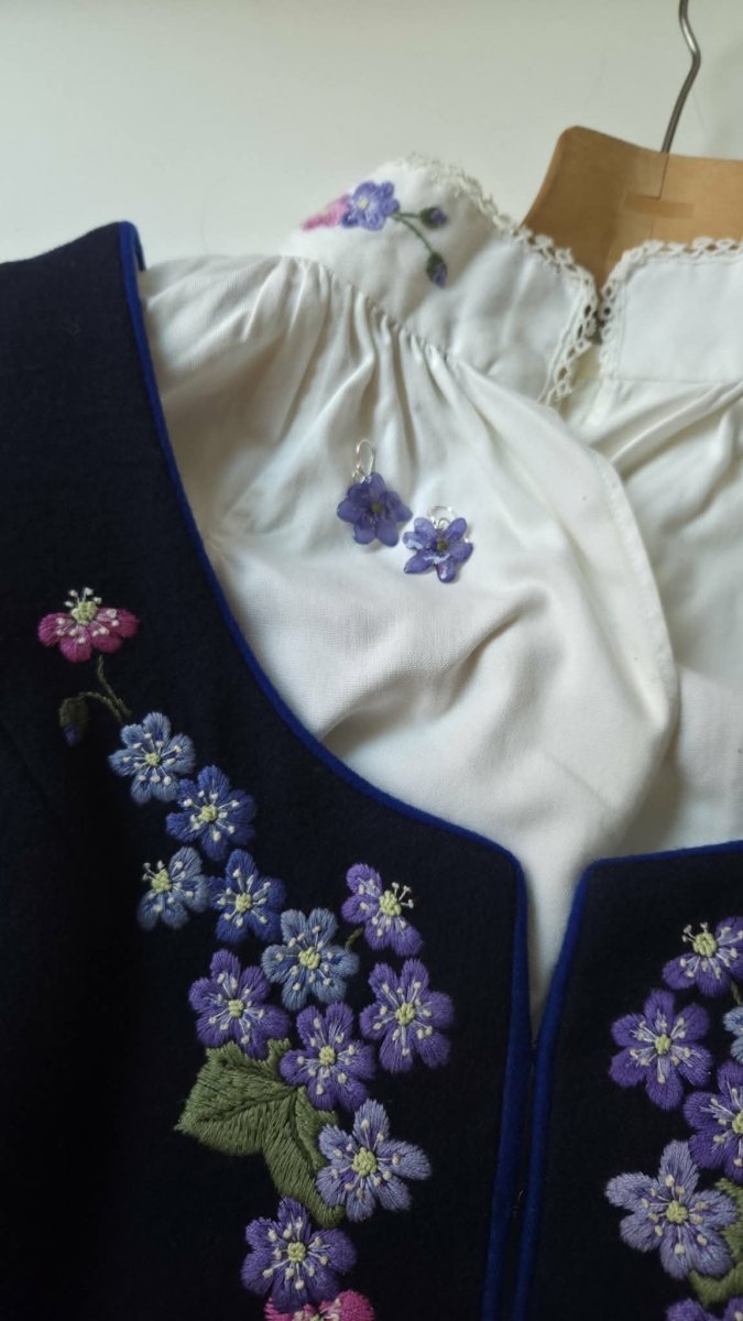 BLÅVEIS øredobber - ekte tørkede blomster - Øredobber KNASK