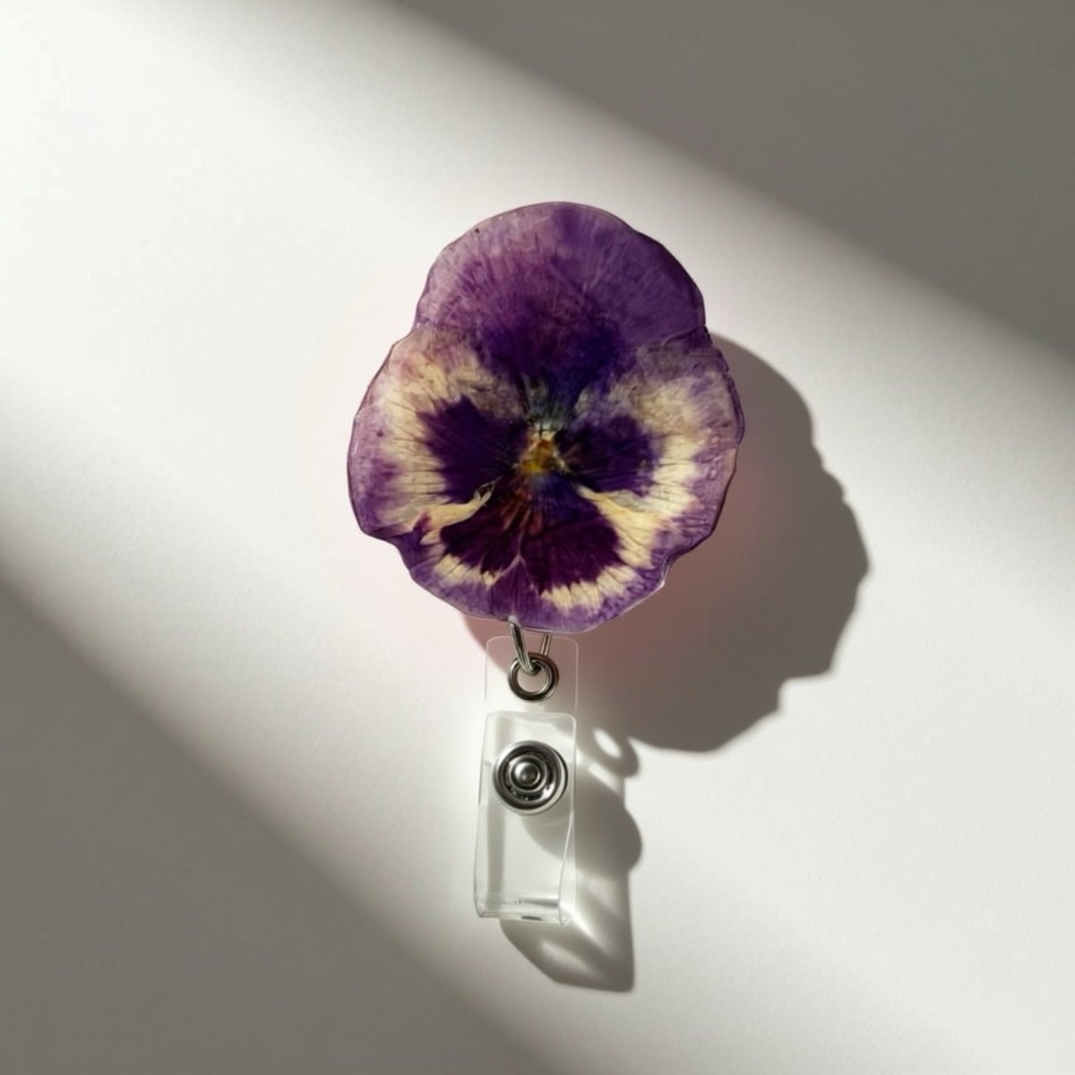 BLOMST ID - holder - ekte tørkede blomster - Brosje KNASK
