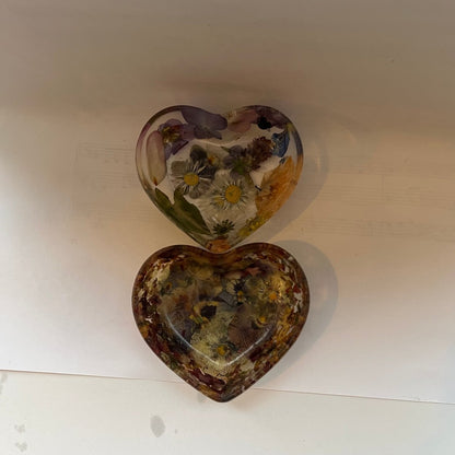 BLOMSTERHARMONI mini hjerteskål, ekte tørkede blomster - Interiør KNASK