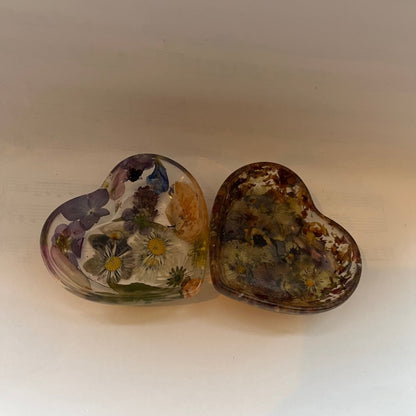 BLOMSTERHARMONI mini hjerteskål, ekte tørkede blomster - Interiør KNASK