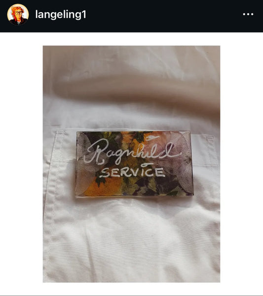 BLOMSTERKUNST navneskilt, designet av Langelind - KNASK