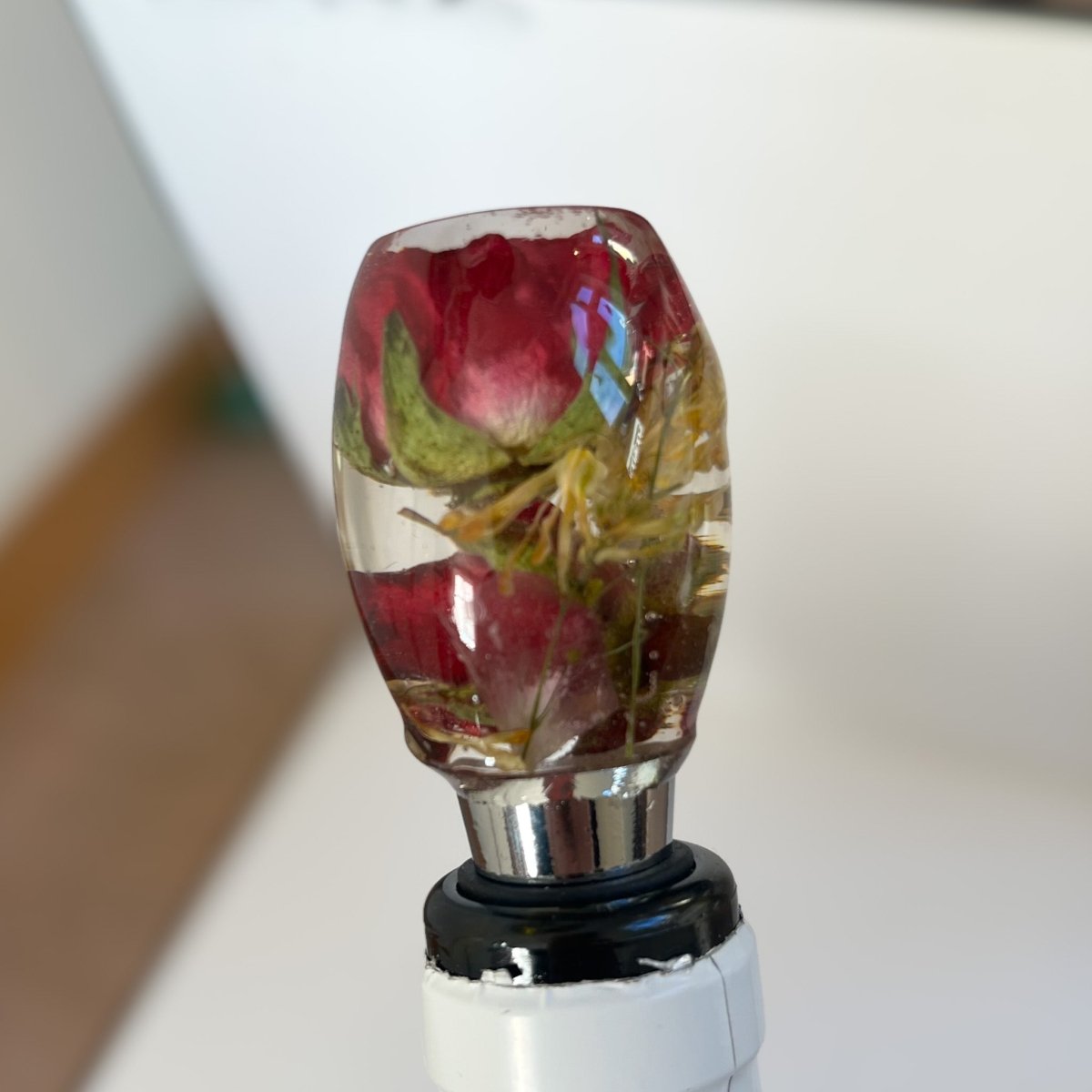 BLOMSTERKUNST VINSTOPPER, ekte svevende blomster - Interiør KNASK