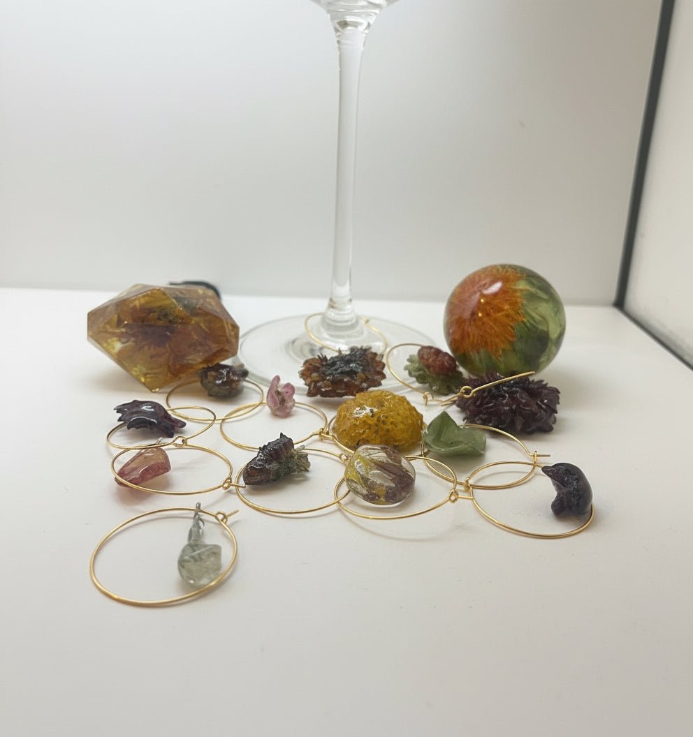 CHARMS til vinglass 🥂 eller strikketøy 🧶 Ekte tørkede blomster - Interiør KNASK