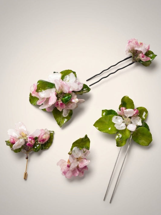 EPLEBLOMST brosje - ekte tørkede blomster - Brosje KNASK