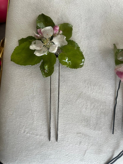 EPLEBLOMST hårpynt - Hårpynt KNASK