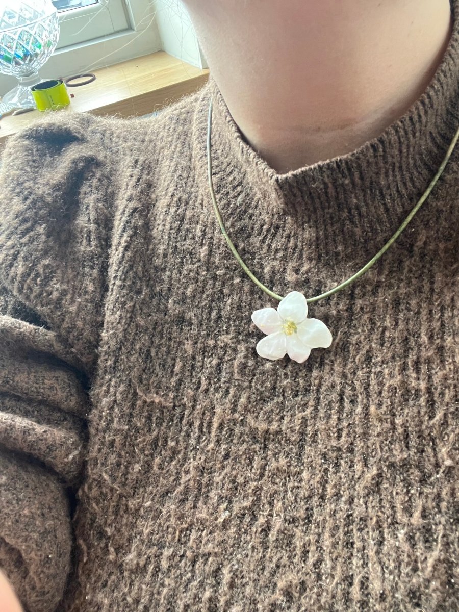 EPLEBLOMST smykke - ekte tørket blomst - Smykke KNASK