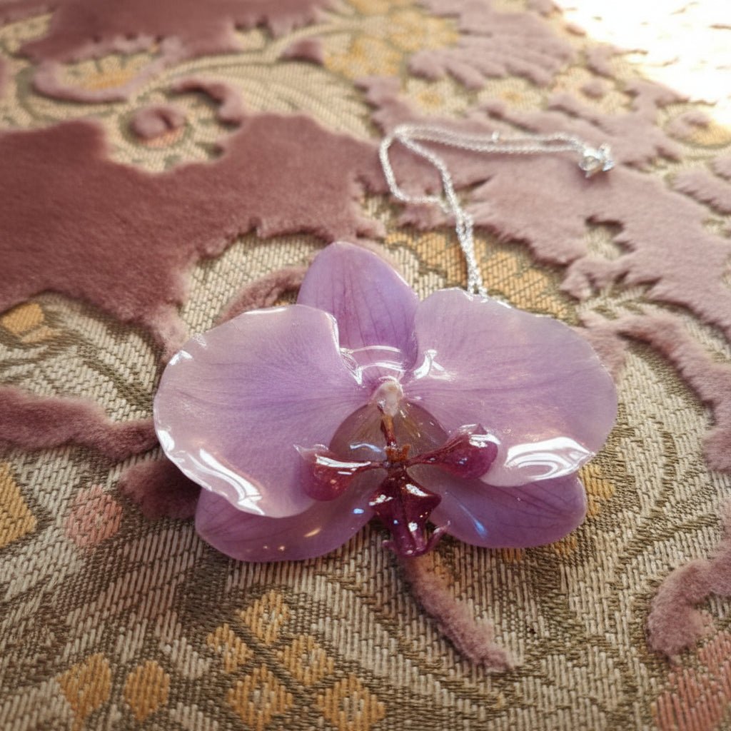 EROTISK ORKIDÉ - ekte tørket blomst, sølv - KNASK