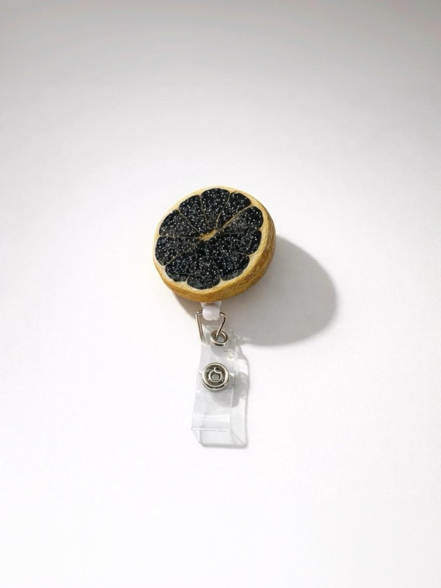 ID - KORT - HOLDER - ekte tørkede blomster - Brosje KNASK