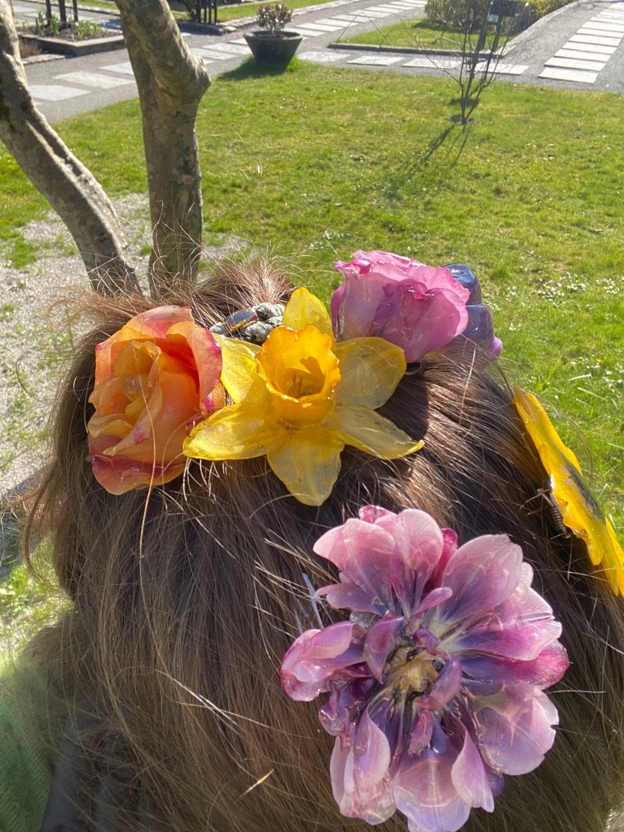 ILDROSE hårnål av ekte tørket blomst - Hårpynt KNASK