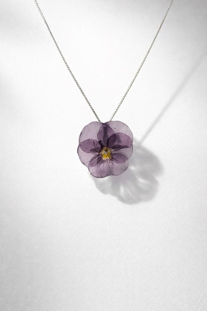 LILLA FIOL smykke - ekte tørket stemorsblomst, skinn - Smykke KNASK