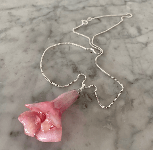 LØVEMUNN blomstersmykke - Smykke KNASK