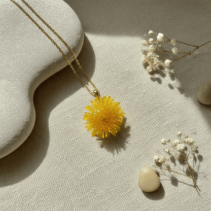 LØVETANN blomstersmykke, 3D - tørket blomst, 925 sølvkjede - Smykke KNASK