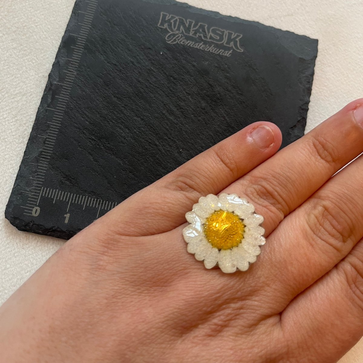 MARGERITT ring - ekte tørket blomst - Ringer KNASK