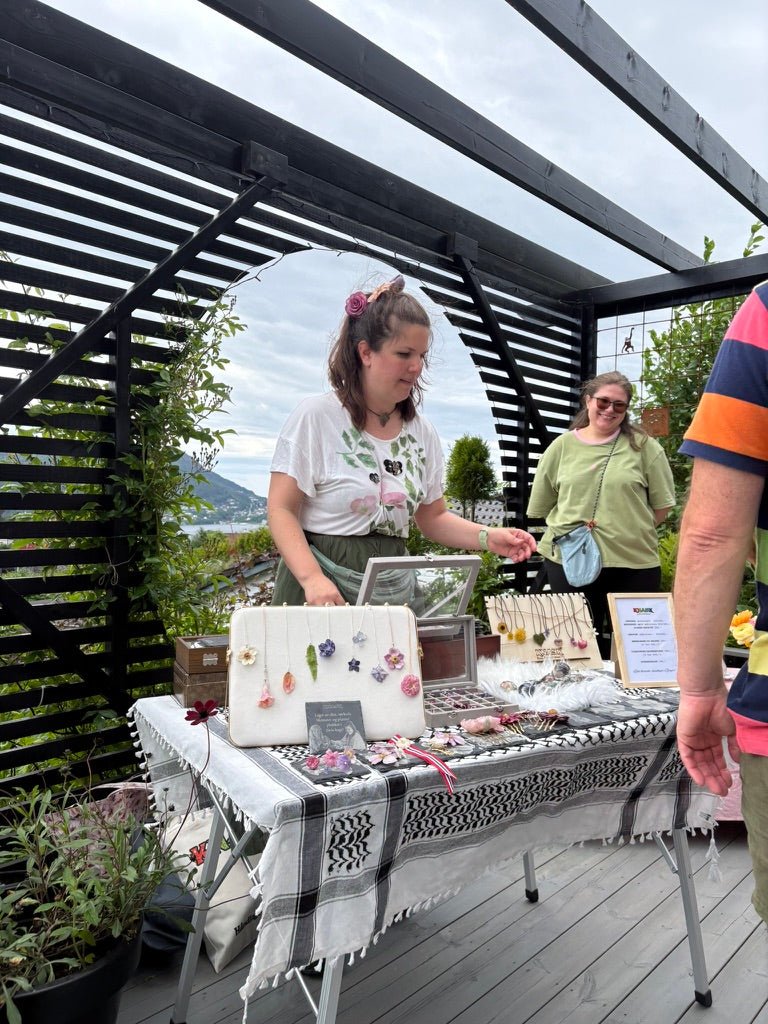 MIN LILLE HAGE kolleksjon - KNASK
