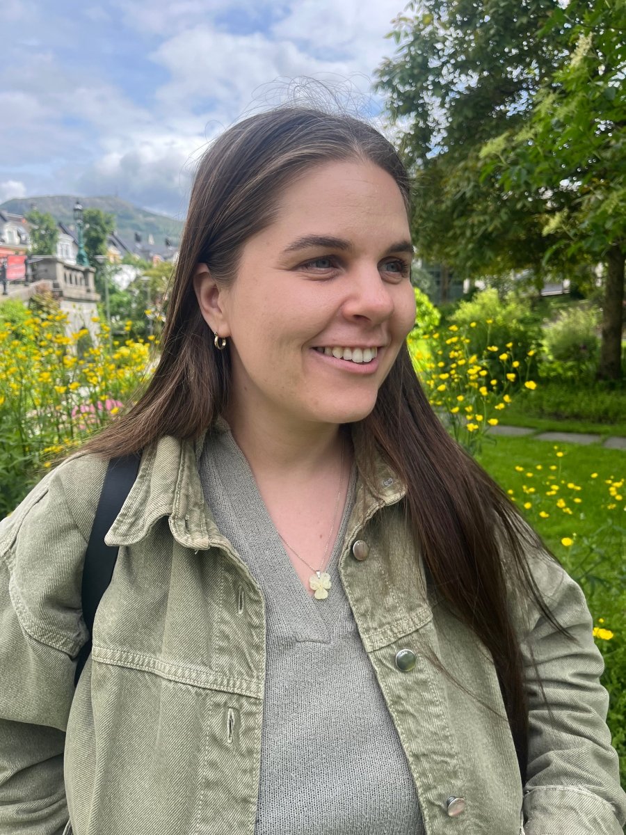 MINI FIOL smykke - ekte tørket stemorsblomst, Viola tricolor - Smykke KNASK