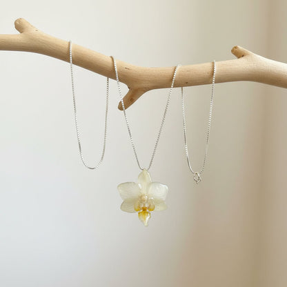 MINIATYR ORKIDÉ smykke - ekte tørket blomst - Smykke KNASK