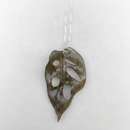 MONSTERA Monkey Leaf smykke, 3D - tørket blad, sølvkjede - Smykke KNASK