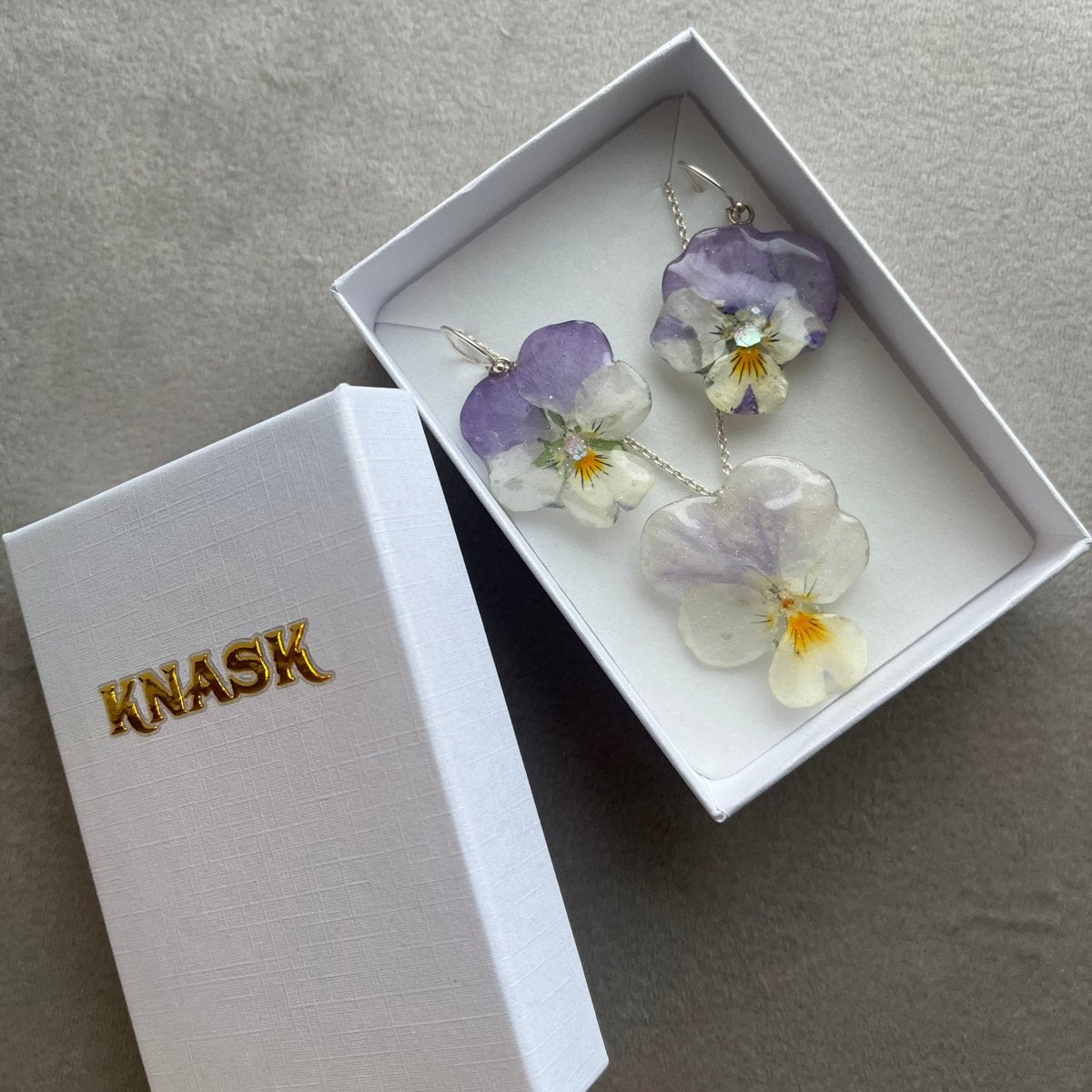 NATT & DAG gavesett - ekte tørkede blomster, sølv - Gavesett KNASK