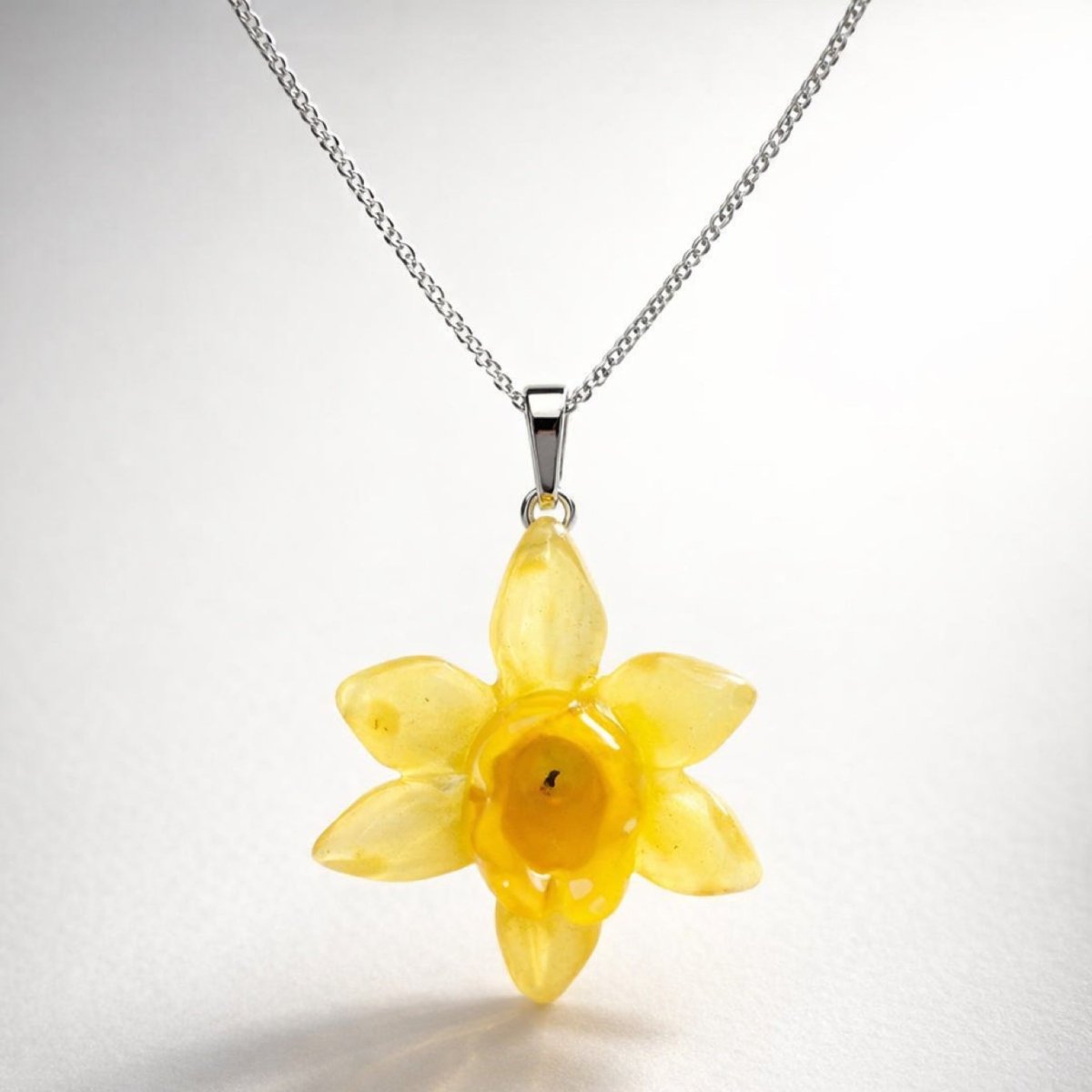 PÅSKELILJE smykke - ekte tørket blomst - Smykke KNASK