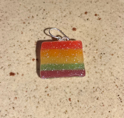 PRIDE - FLAGG øredobber, regnbue - snop, ekte godteri - Øredobber KNASK