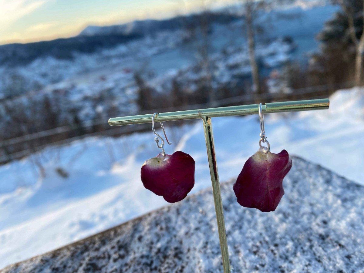 Rødvin-roser roseblad øredobber, 925 sølv ørekroker - KNASK