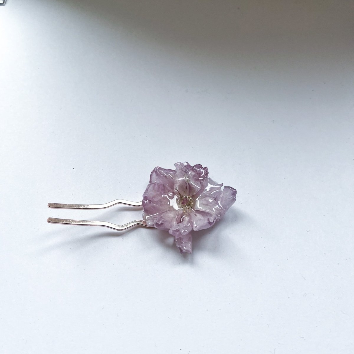 SAKURA KIRSEBÆRBLOMST hårnål, 3D - tørket blomst - Hårpynt KNASK