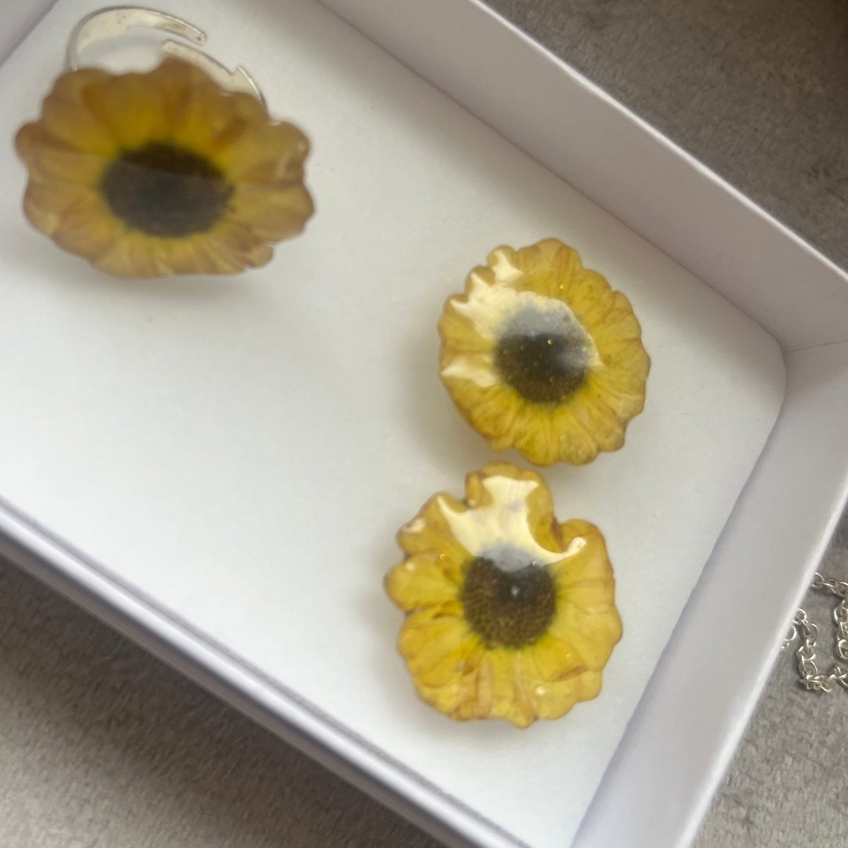 SOLLYKKE øredobber - ekte tørked blomster, sølv - Ringer KNASK