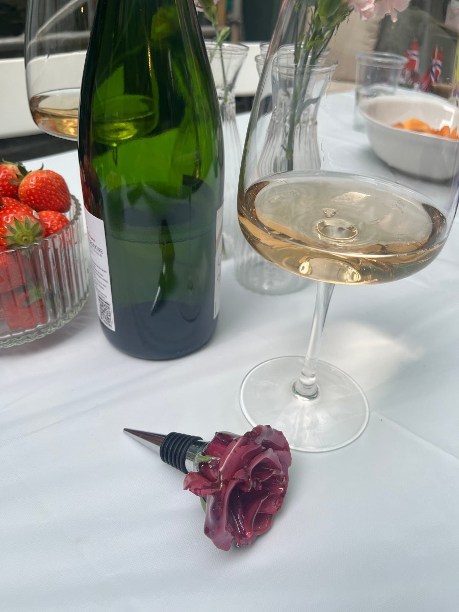 VINRØD ROSE vinstopper - ekte tørket blomst - Interiør KNASK
